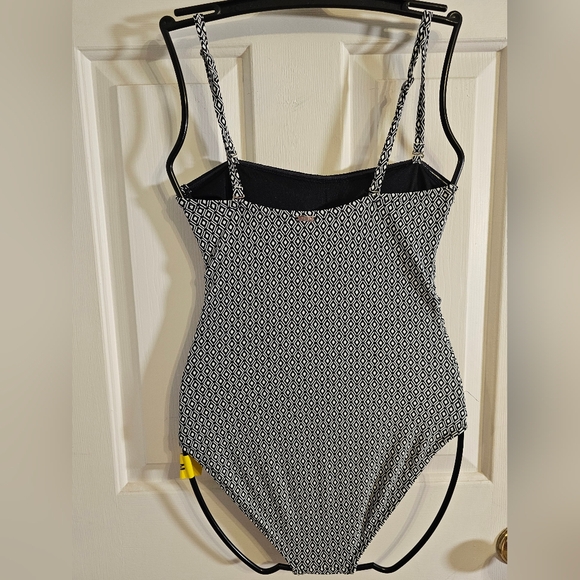 New DKNY Women Tummy Control Swimsuit Diamond Bandeau Blk/White Size Small - Picture 5 of 5